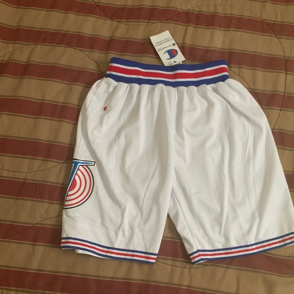 looney tunes nike shorts